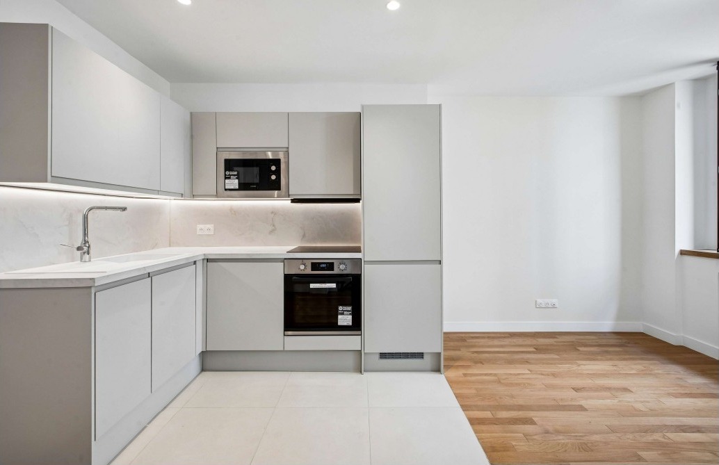Cuisine équipée — Lot 1202
