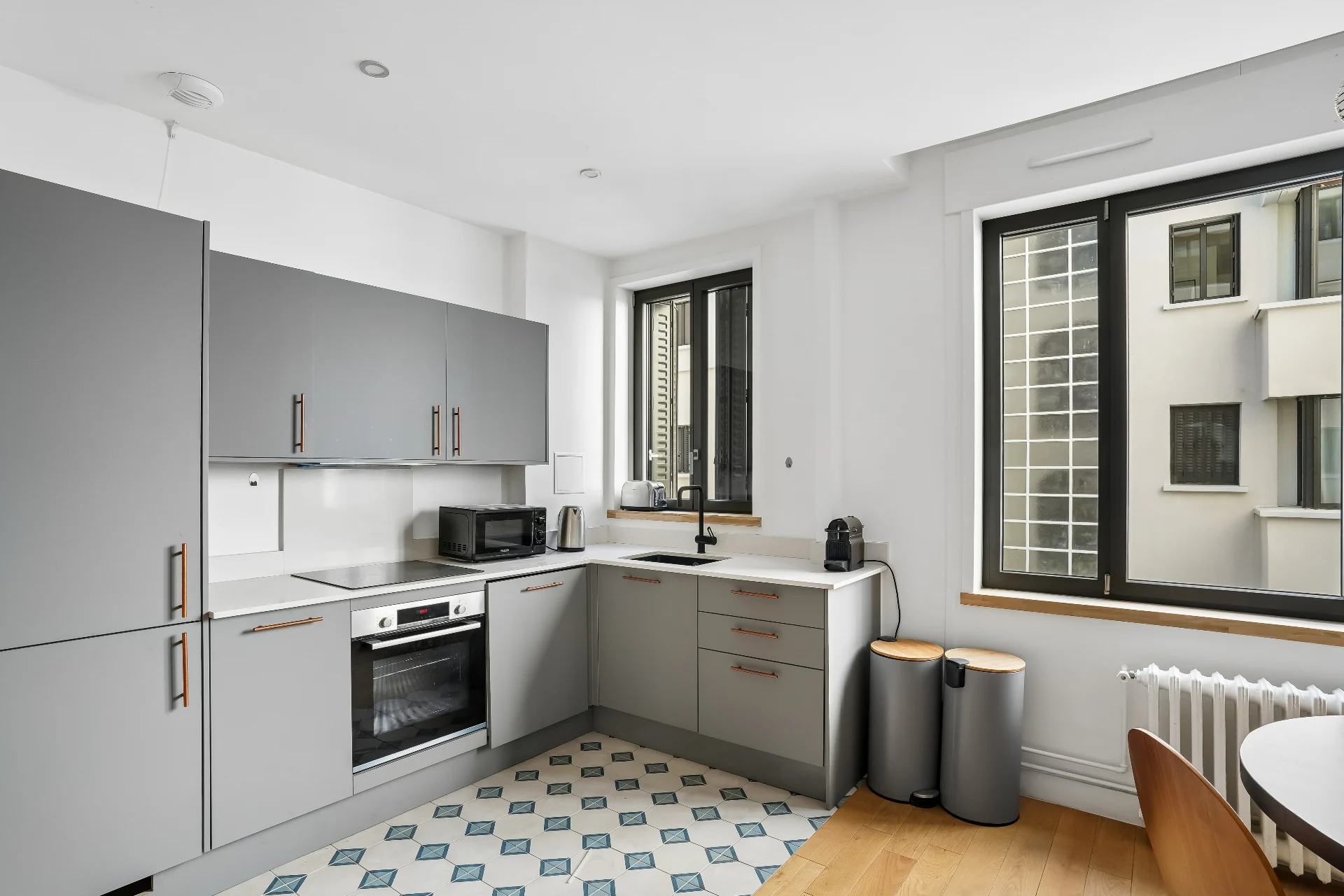 Cuisine équipée — Lot 1265